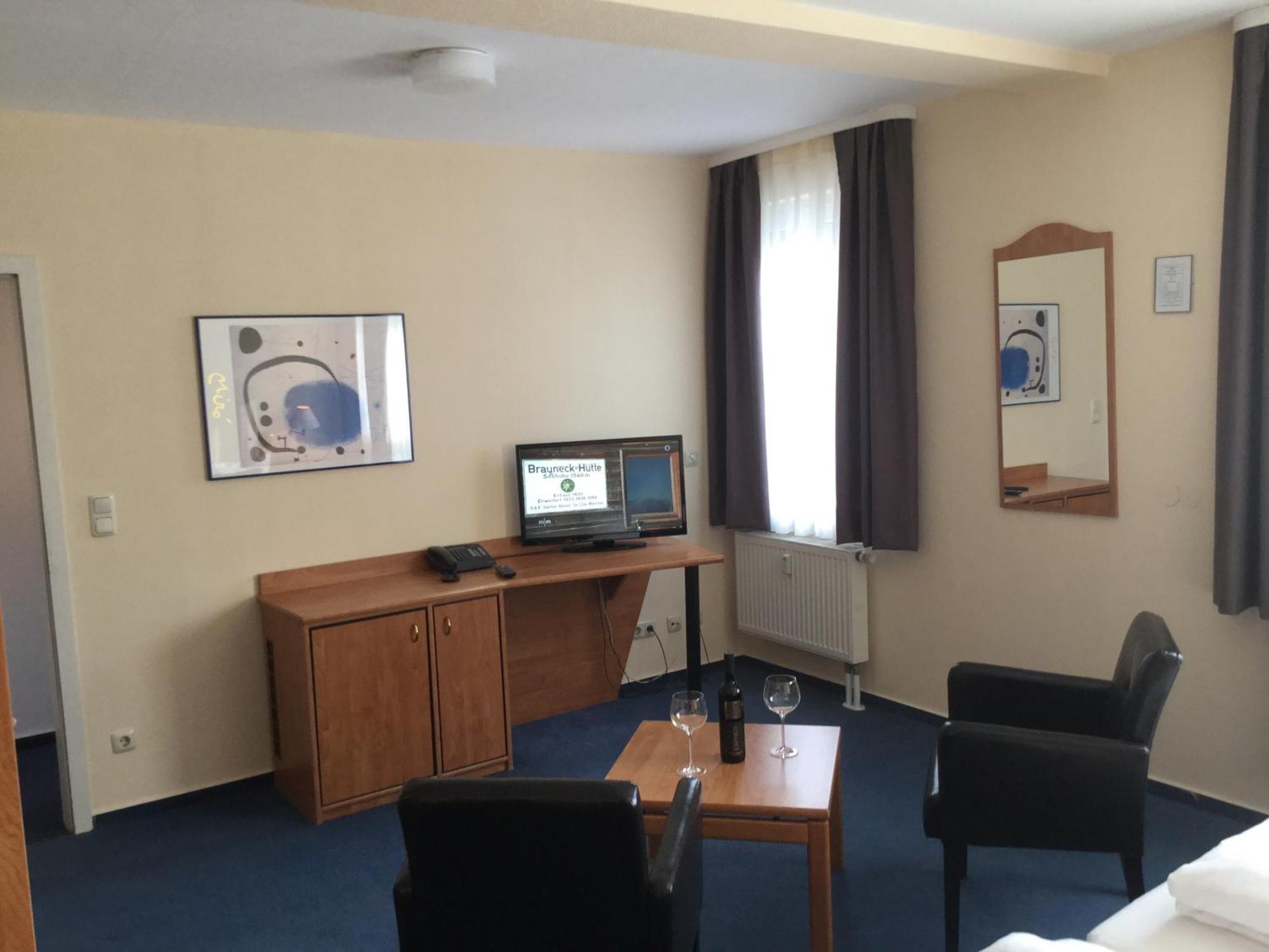 Sunibel Inn Reinheim Luaran gambar