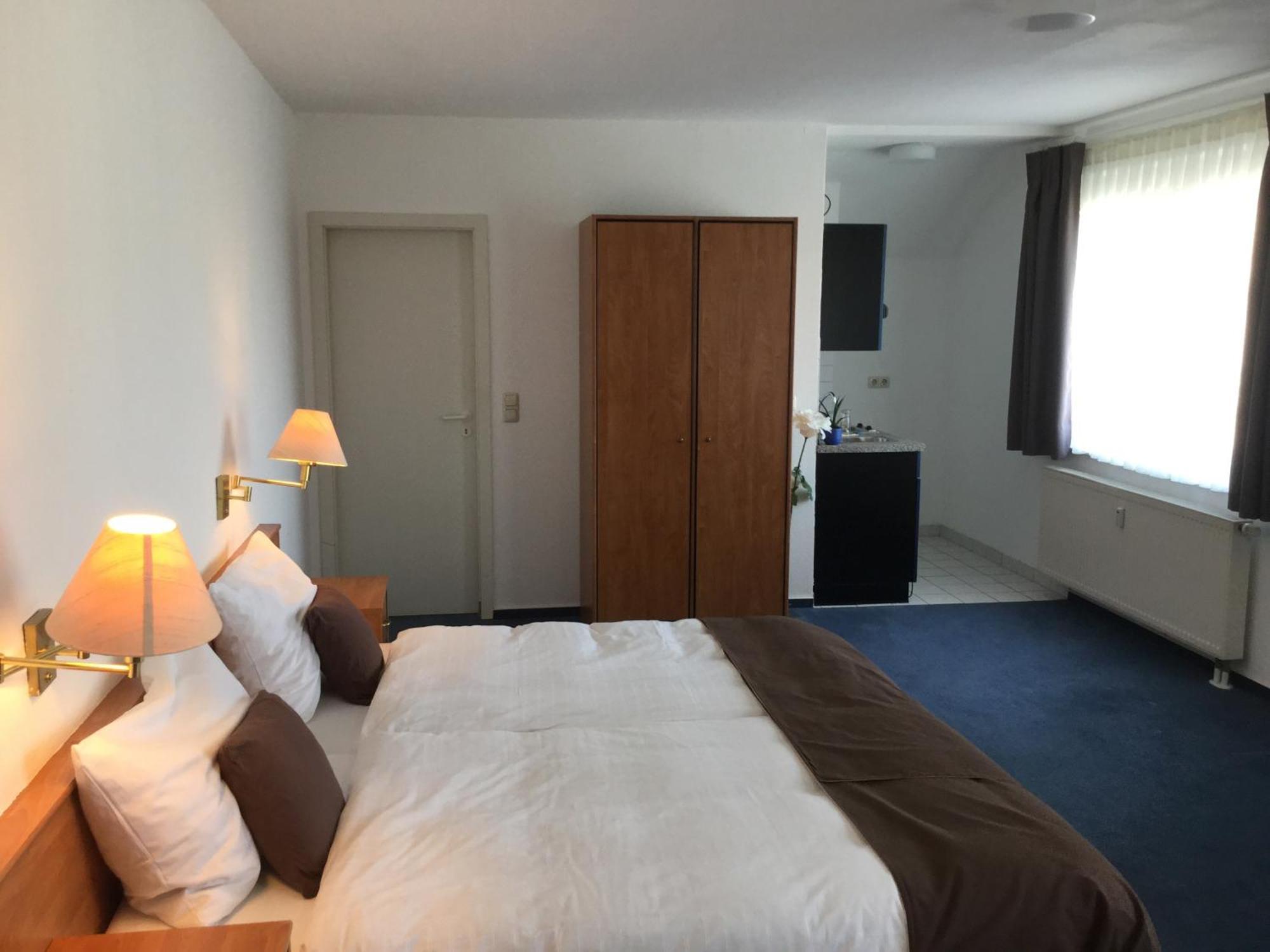 Sunibel Inn Reinheim Luaran gambar