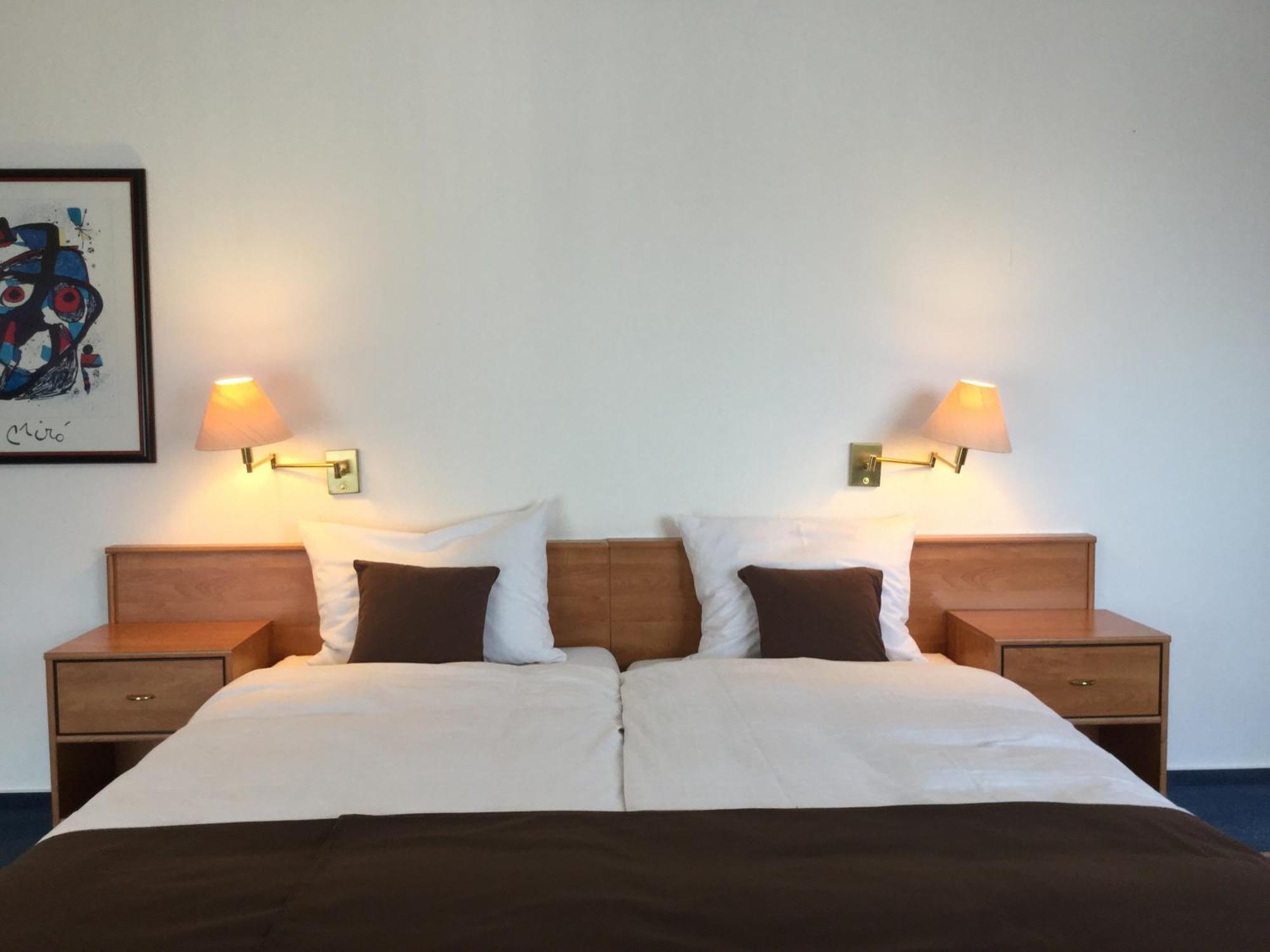 Sunibel Inn Reinheim Luaran gambar